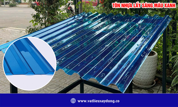 Tôn nhựa lấy sáng màu xanh